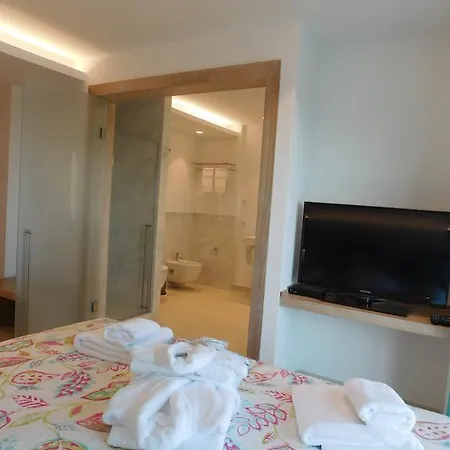 Colina Resort 3*